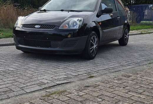 Ford 1.3i Ambiente