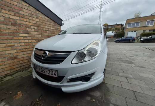 Opel 1.2i Sport