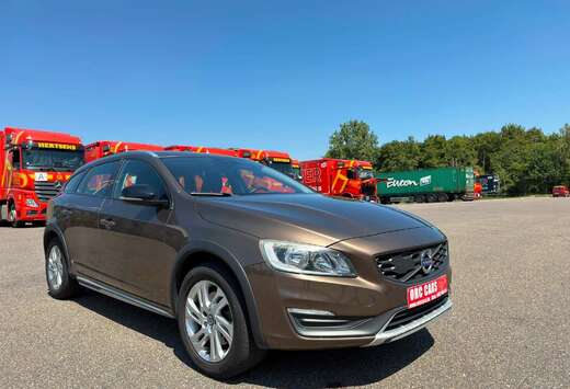 Volvo VOLVO V60 CROSS COUNTRY D3 2.0 DIESEL – 1e EI ...