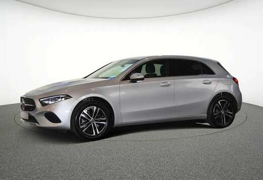 Mercedes-Benz e Hatchback Business Line  Smartphone I ...