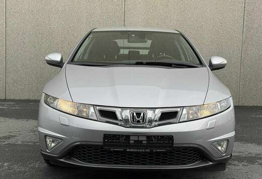 Honda 1.4 i-VTEC Virtuose Série Spéciale i-shift
