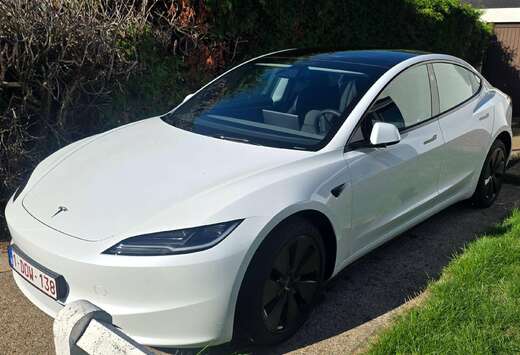 Tesla Model 3 64 kWh RWD Standart Range Premium Premi ...