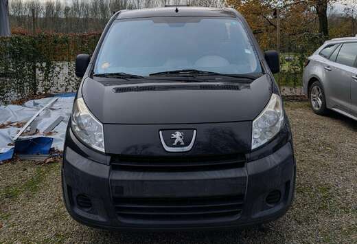 Peugeot 1.6 HDi 227 L1H1 Pack CD Airco