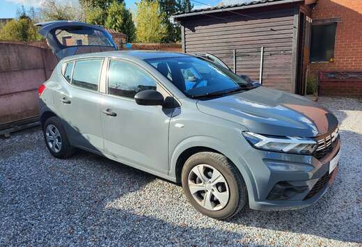 Dacia 1.0 Eco-G Journey / 20000 Km / 2024