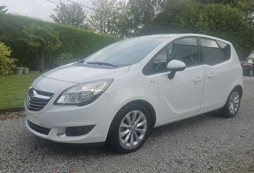 Opel Meriva 1.4i Ultimate Plus Edition