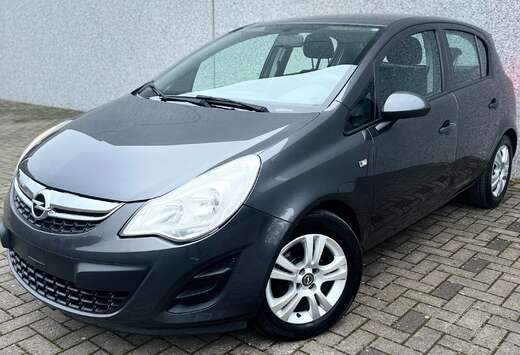 Opel 1.3 CDTi 2012 prêt à immatriculer faible km