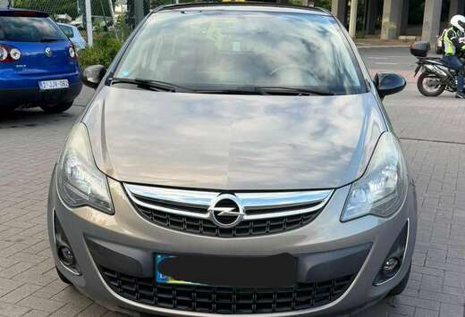 Opel Corsa 1.4i Ultimate Edition