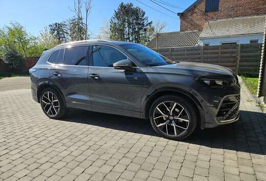 Volkswagen Tiguan 1.5 TSI R-Line Business Premium OPF ...