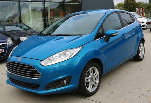 Ford 1.0 LITRE 16v Trend + 1 JAAR GARANTIE TRAXIO