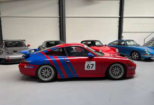 Porsche 996 GT3 CUP - MK1 model 2000 - top condition  ...