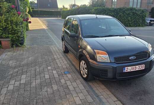 Ford 1.4i Trend