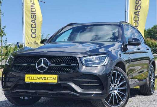 Mercedes-Benz Pack AMG / 4MATIC / 200d / Toit ouvrant