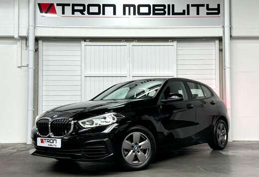 BMW 118i LED*NAVI*DAB*CARPLAY*PDC*CC