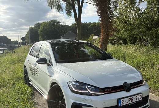 Volkswagen TCR 2.0 TSI OPF DSG