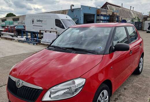 Skoda 1.2i Active // Prête a immatriculer