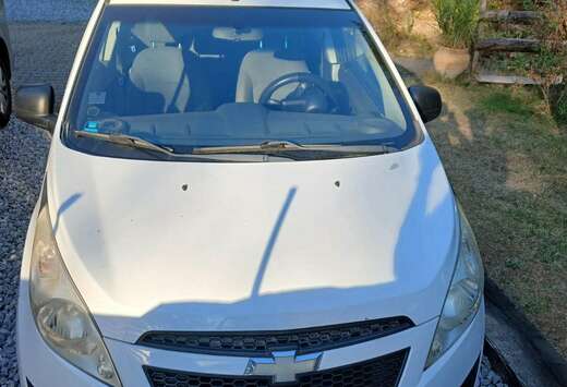 Chevrolet Spark 1.0i