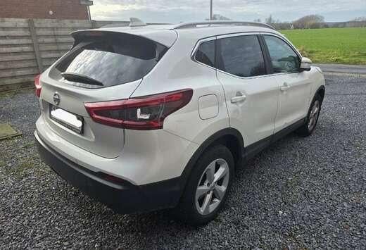 Nissan 1.2 DIG-T 2WD Acenta Xtronic