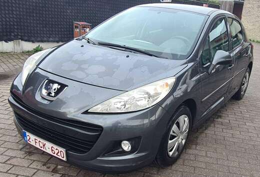 Peugeot 207  1.4i Access