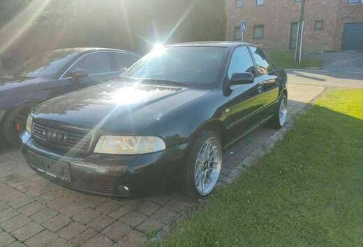 Audi 2.8i V6 Quattro Ambition Tiptronic