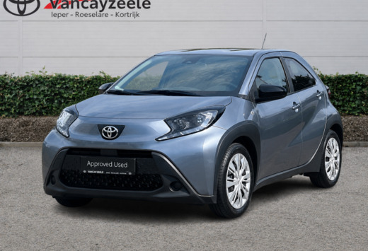 Toyota play+cam+dab+carplay+androidauto