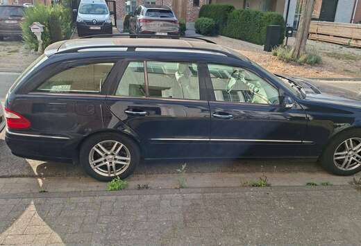 Mercedes-Benz E 220 CDI Avantgarde