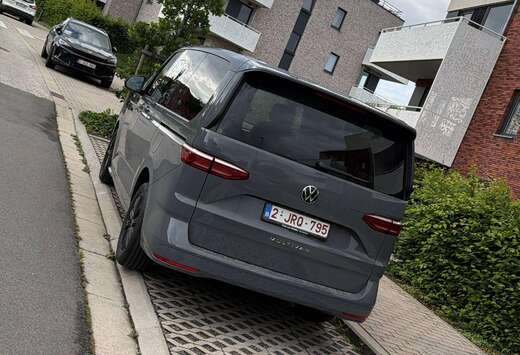 Volkswagen Volkswagen Multivan Life LWB DSG 150 – F ...