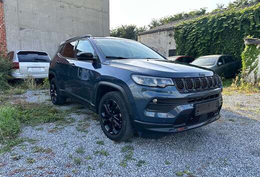 Jeep Compass 1.3 Turbo 4x2 Night Eagle