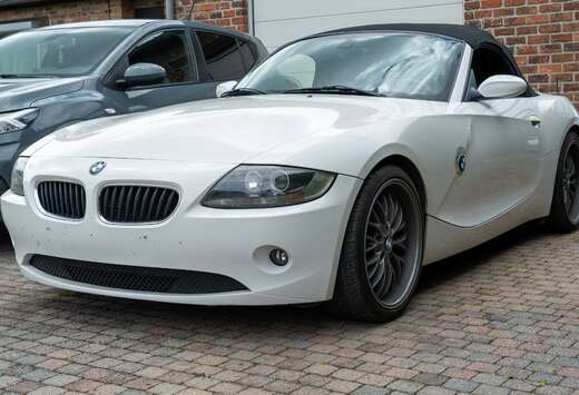 BMW Z4 2.0i 16v