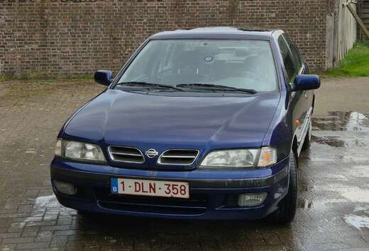 Nissan 1.6i SLX