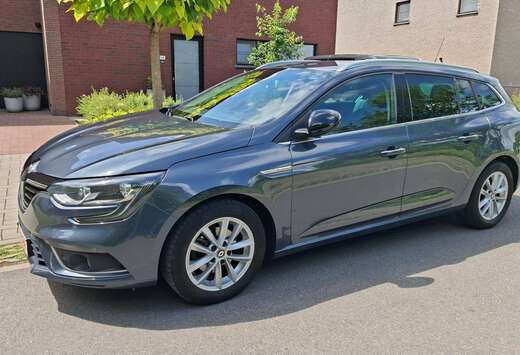 Renault Megane 2.0i Dynamique Luxe