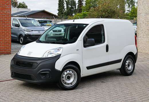 Fiat NIEUWSTAAT*APPLE-CARPLAY*PARKEERSENSOREN*AFGEWER ...