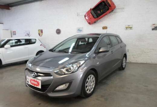 Hyundai SW 1.4 CRDi Comfort // Garantie un an