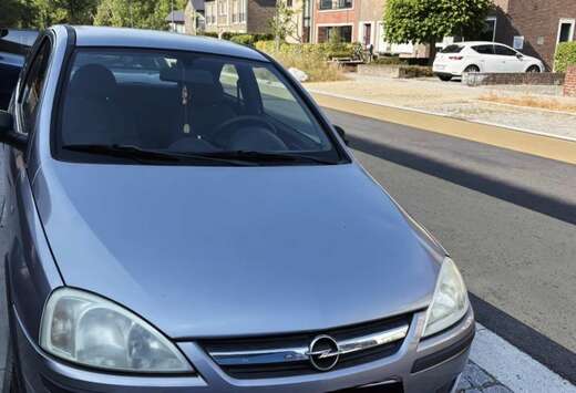 Opel Opel Corsa C 1.0 Benzine - Goedgekeurd