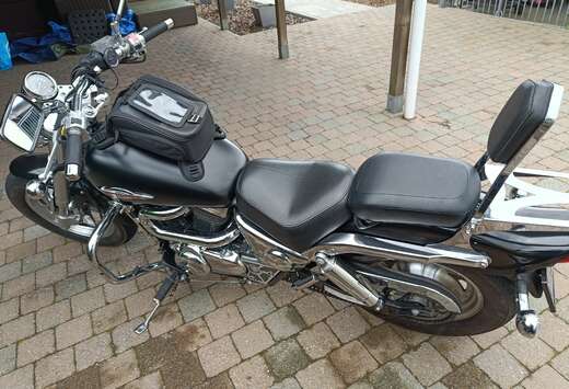 Suzuki Marauder Vz 800