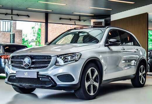 Mercedes-Benz d 4-Matic Exclusive 04/2017 - Pano