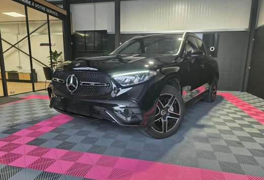 Mercedes-Benz Coupé 300 e PHEV AMG Line