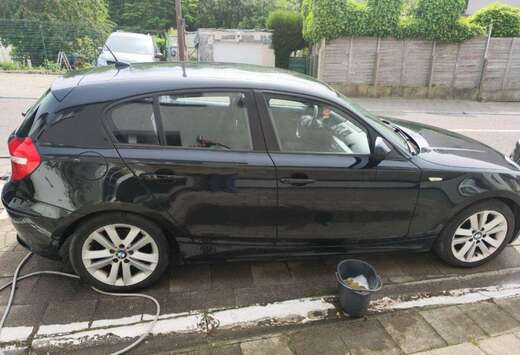 BMW 116i Black