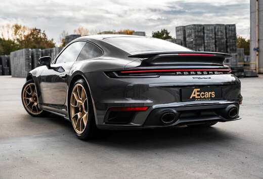 Porsche 911 TURBO S COUPE / CARBON / PANO OPEN ROOF / ...