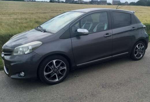 Toyota Yaris 1.33i VVT-i Design