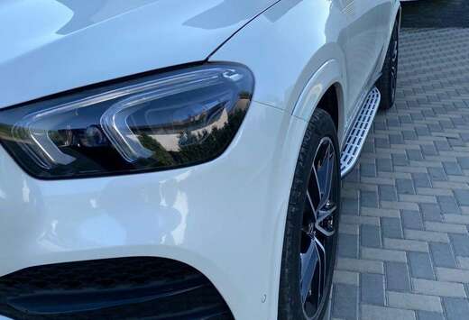 Mercedes-Benz de 4MATIC Coupe