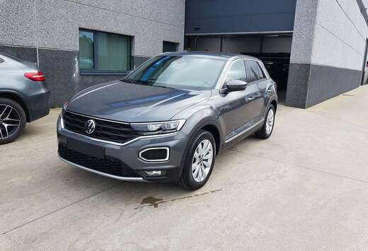 Volkswagen T-Roc 1.5 TSI Sport * LED * NAVI * Side as ...