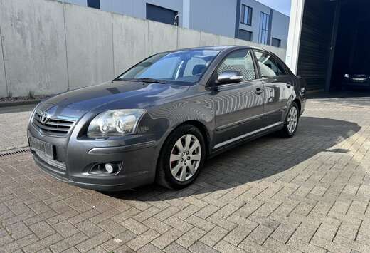 Toyota 1.8 VVT-i Sol Export Only