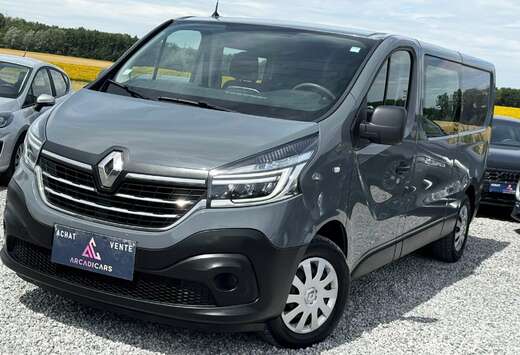 Renault DOUBLE CABINE - AIR CO - NAVIGATION - 6 PLACE ...