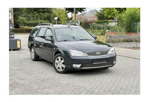 Ford 2.0 TDCi  Ghia 131ch prête à immatriculer  • ...