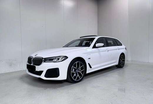 BMW Touring 530e Pack M int-ext  12/2021