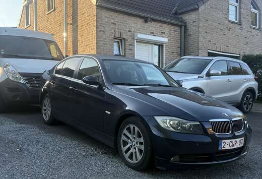 BMW 325i