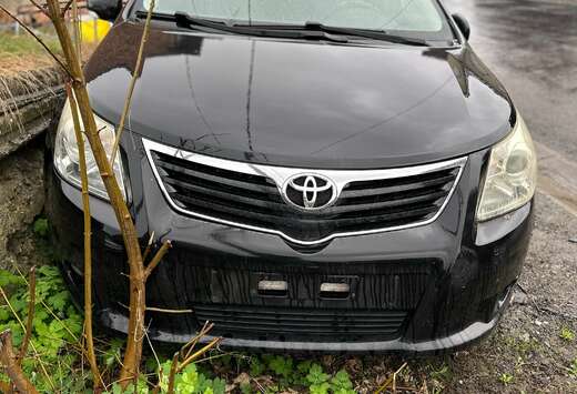 Toyota Avensis 2.0 D-4D Sol DPF