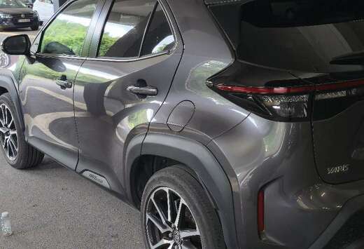Toyota Hybrid 1.5i VVT-i GR Sport E-CVT
