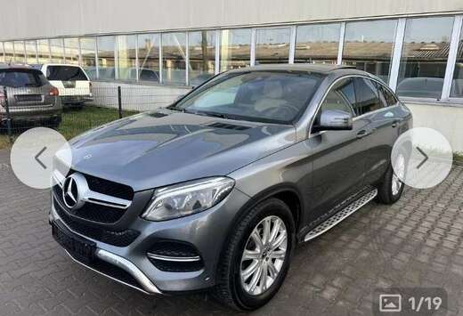 Mercedes-Benz Coupé d 4-Matic