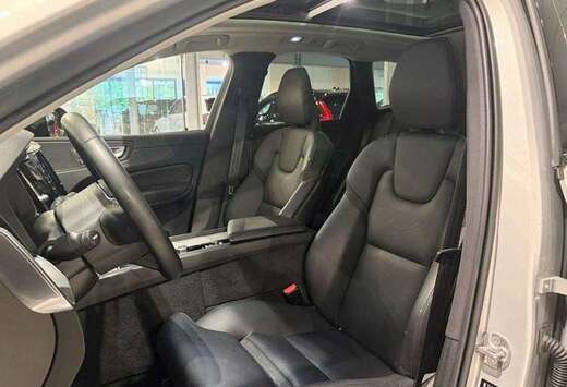 Volvo 2.0 T6 AWD PHEV Inscription Expression